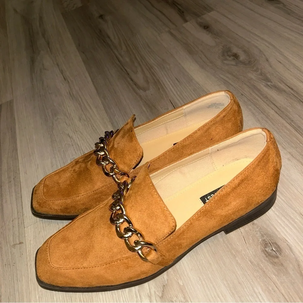 Nine West Tan suede  Loafers with Chain Accent